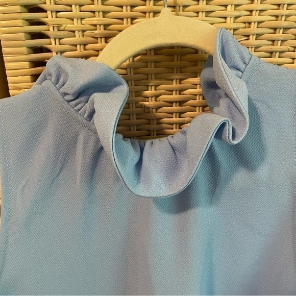 NWOT Pomander Place women’s sleeveless blue dress, bow in back. Size XS - Picture 2 of 4